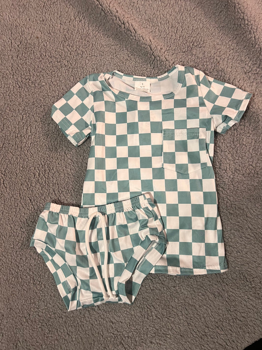Checkered Set